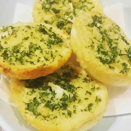 The Cowshed On The Greenway *