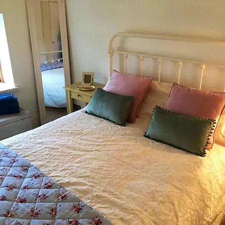 The Cowshed On The Greenway