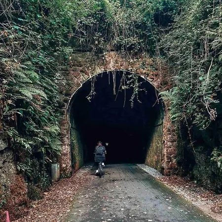 The Cowshed On The Greenway