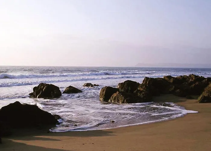 The Cowshed On The Greenway *